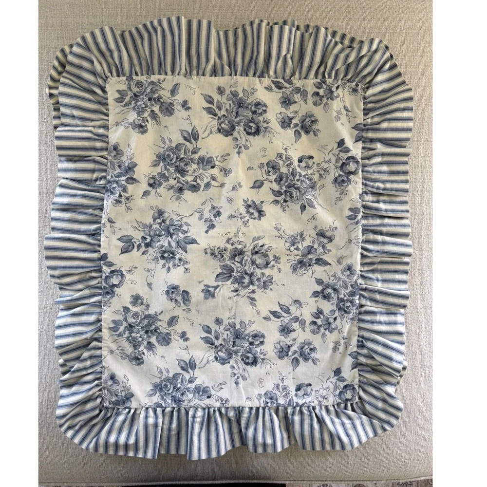 Set of 2 CROWN CRAFT PILLOW SHAMS STANDARD WHITE & BLUE Floral Stripes Ruffle